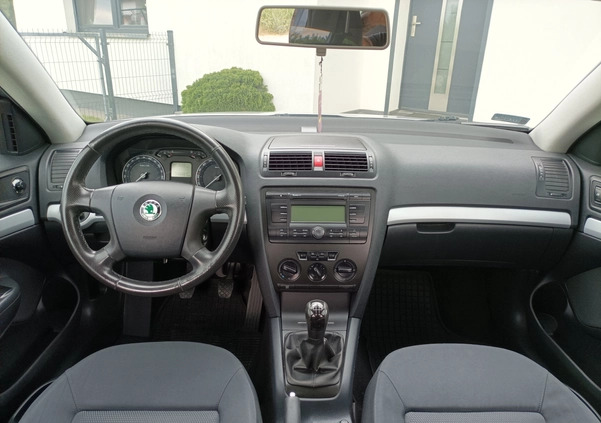 Skoda Octavia cena 9900 przebieg: 249000, rok produkcji 2005 z Swarzędz małe 37